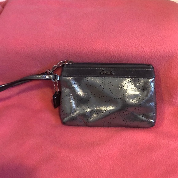 Coach wristlet - Picture 1 of 4